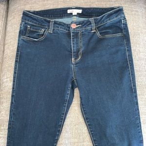EUC Cabi Skinny Jeans Size 8.